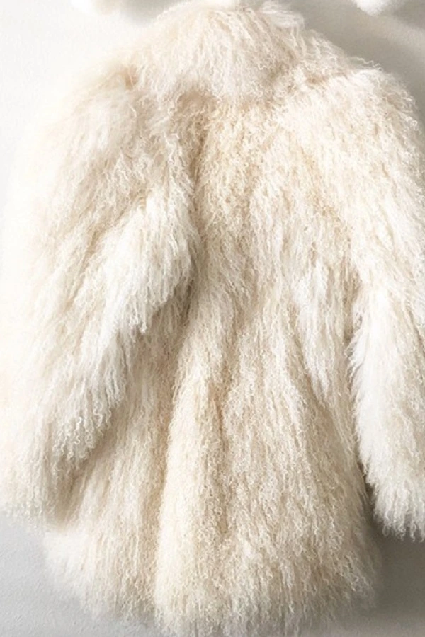 Jing Lusi Heart of Stone White Fur Jacket