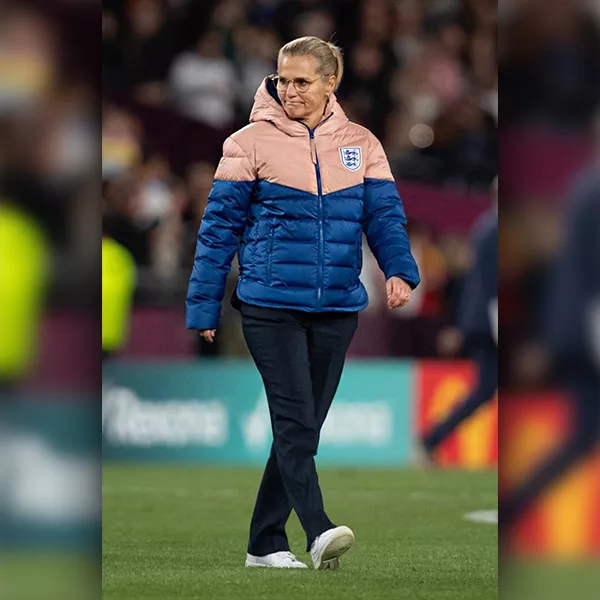 England Football Lionesses Pink and Blue Puffer Jacket