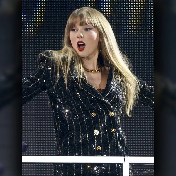 The-Eras-Tour-2023-Taylor-Swift-Coat