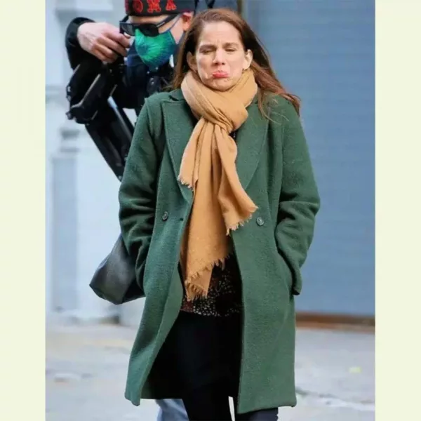 Anna Clumsky Inventing Anna Green Coat